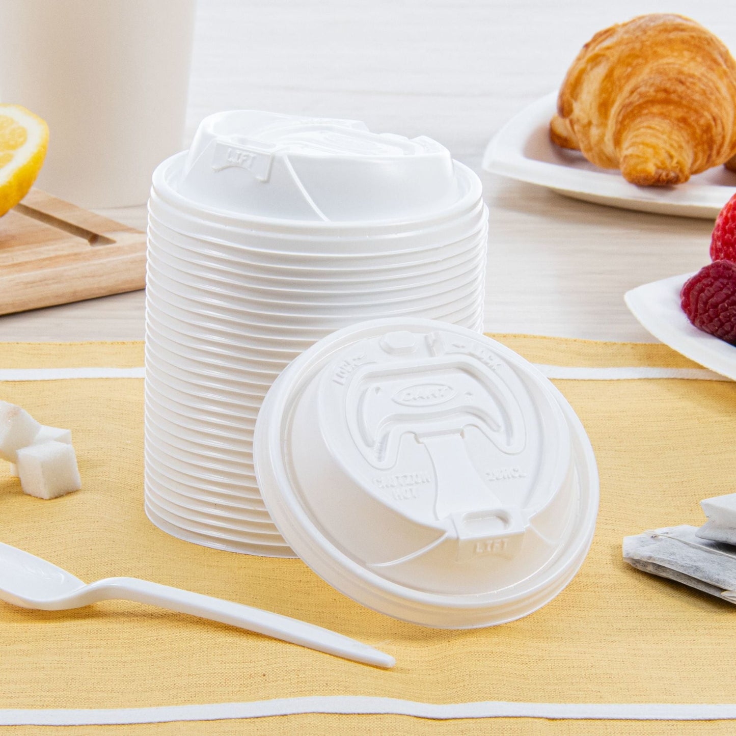 Dart White Reclosable Lids for 12–24 oz Foam Cups, 1000 Count – 16RCL – foodservice use