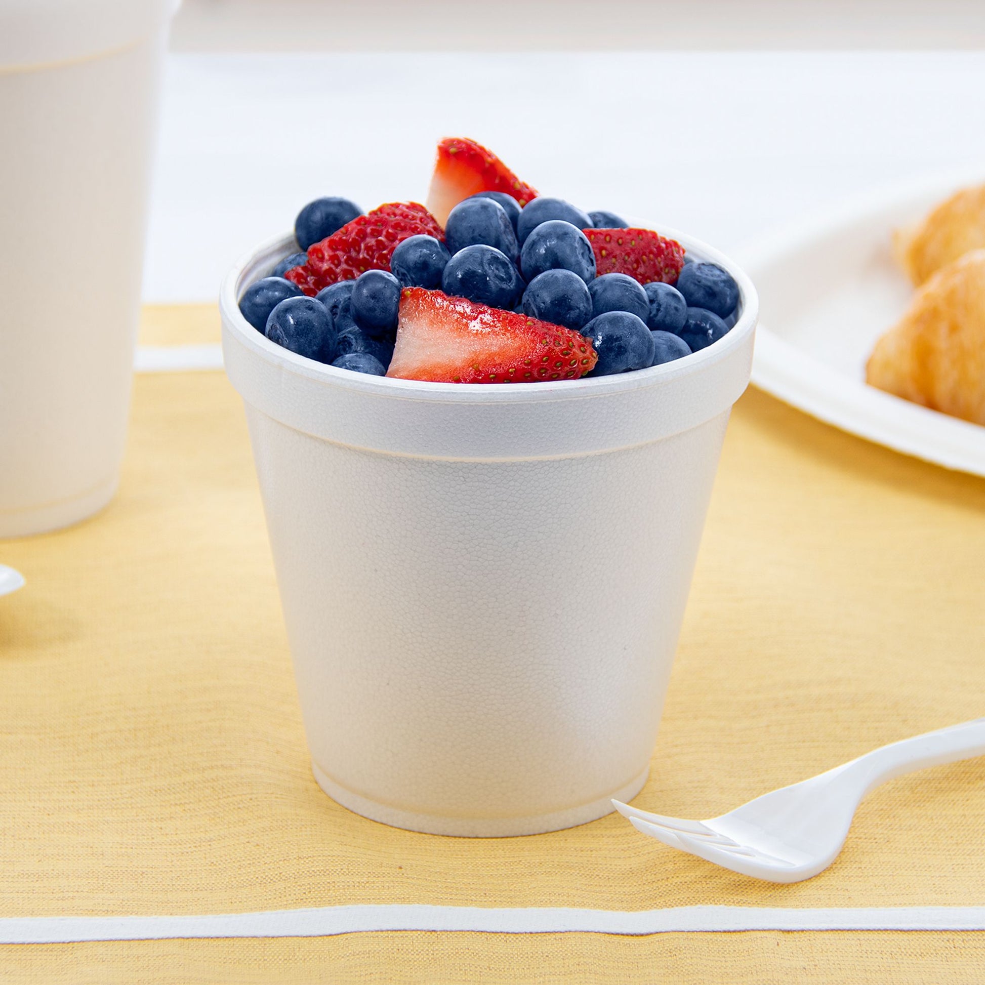Dart 16 oz White EPS Foam Containers, 500 Count – 16MJ20