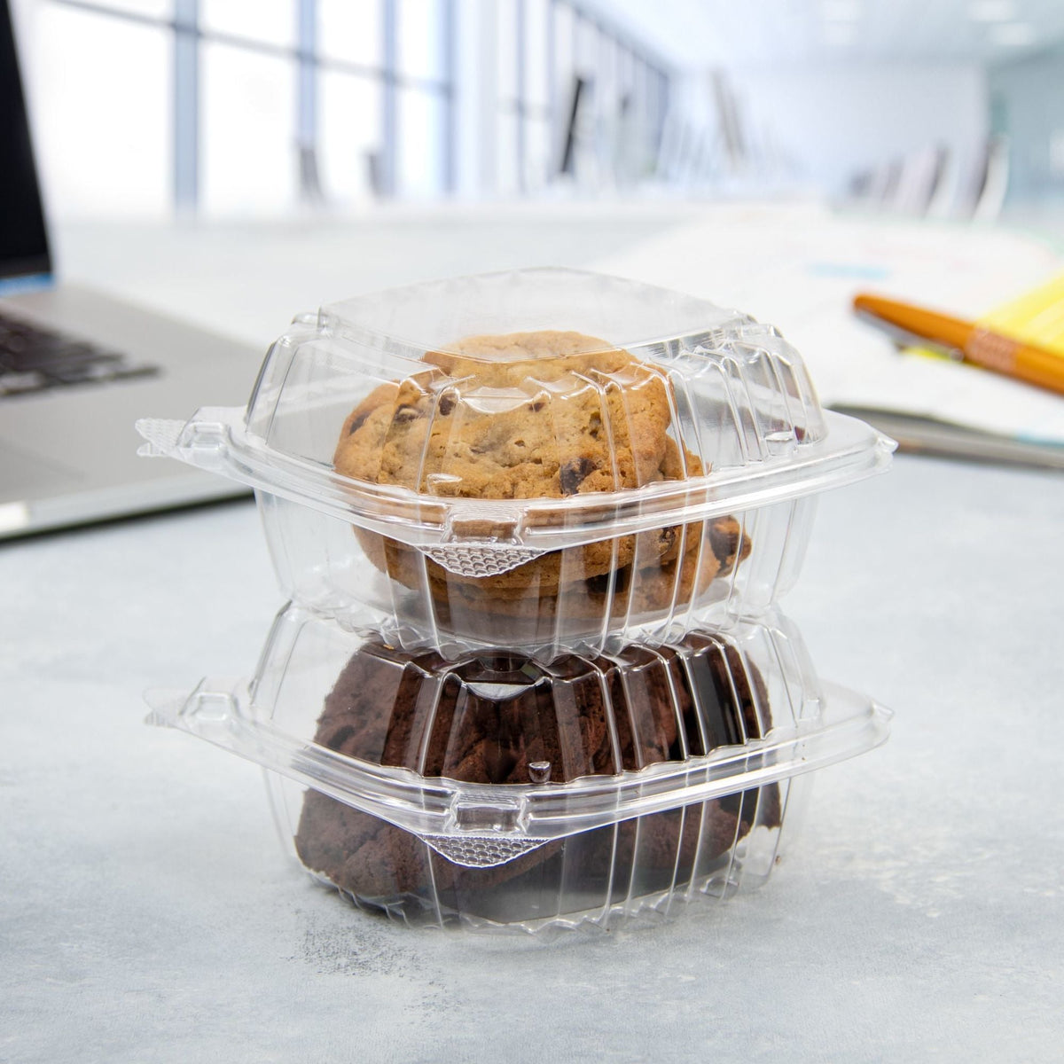 Dart 5 in Clear Hinged Sandwich Containers, 500 Count – C53PST1 – foodservice use